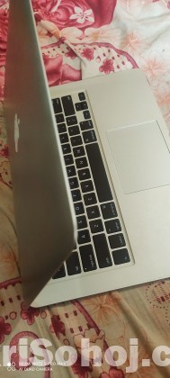 MacBook Air (mid2012)